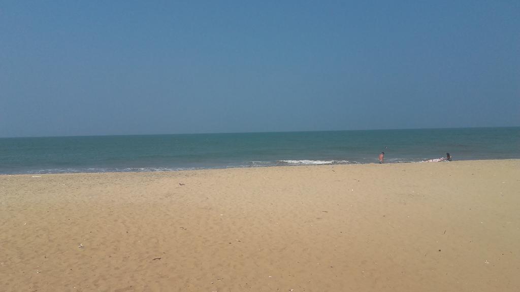 Araliya White House Apartment Negombo Exterior foto
